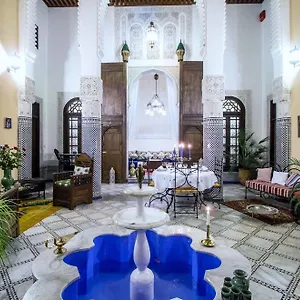 *** Riad Letchina Marrocos