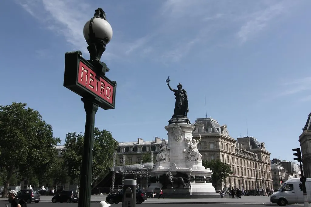 Moris Grands Boulevards Otel Paris 3*,