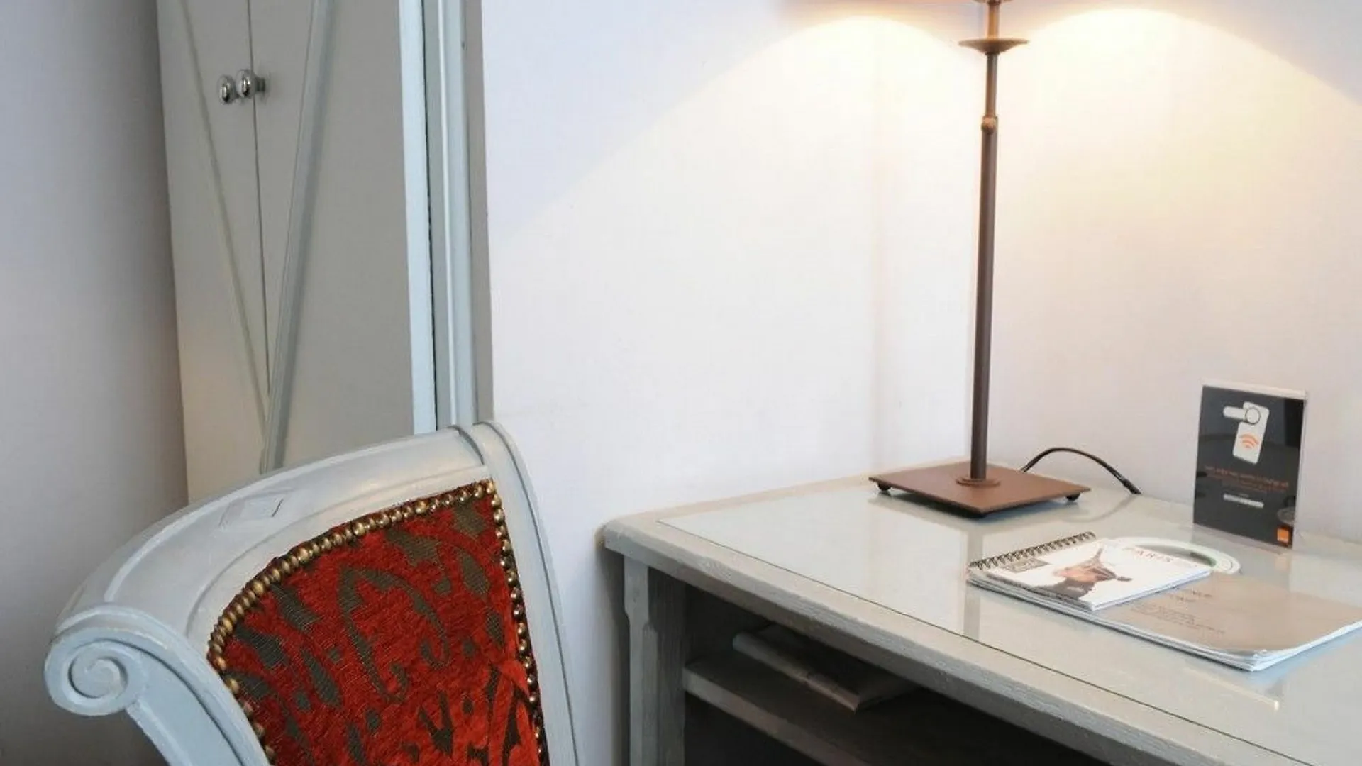 ***  Moris Grands Boulevards Otel Paris Fransa